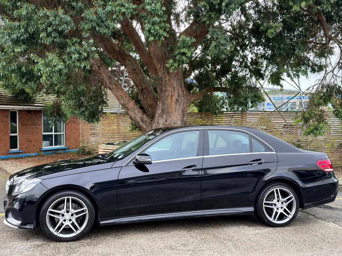 2015 Mercedes-Benz E-Class..LOW MILES..2 KEYS - Image 3