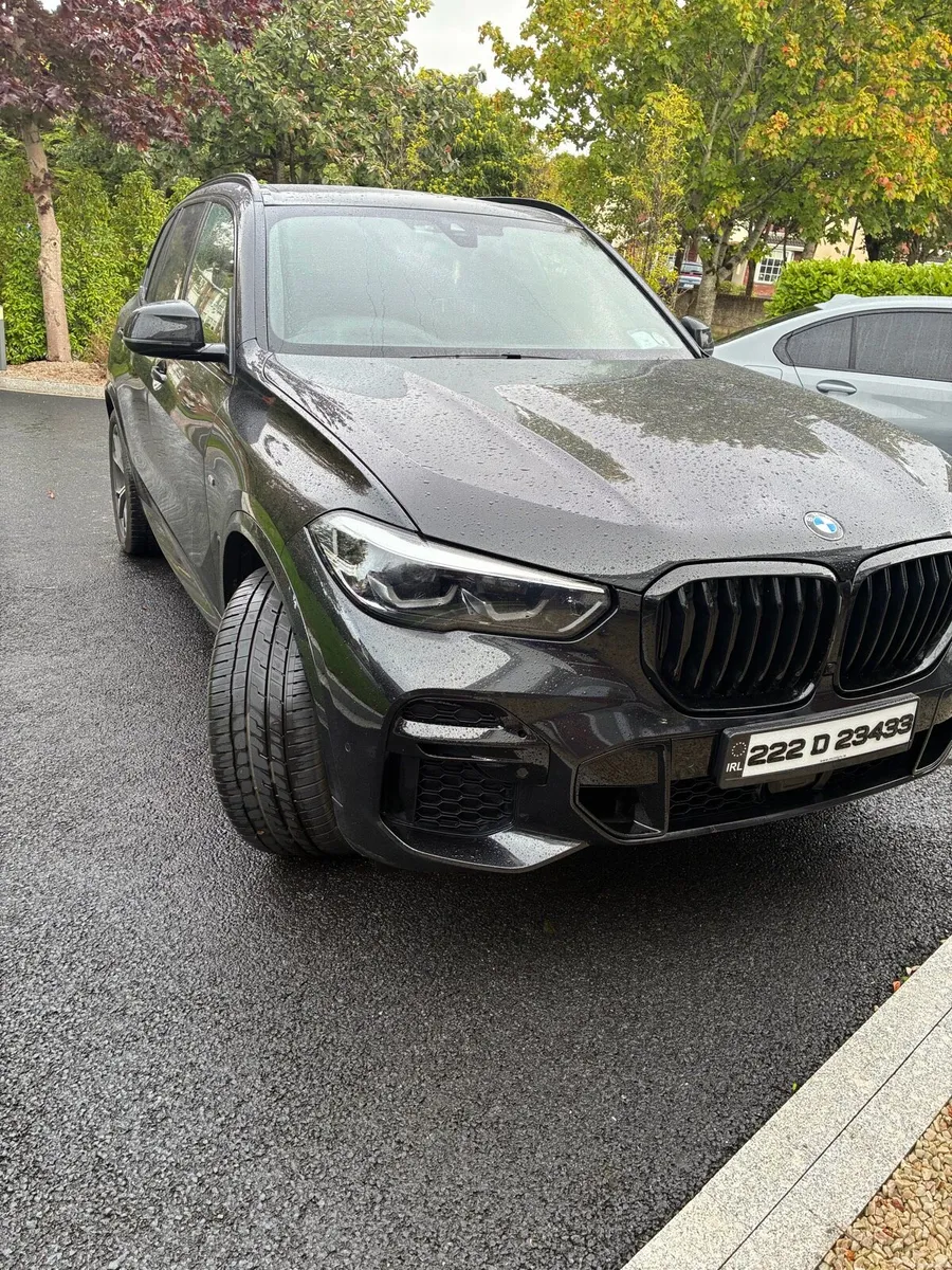 BMW X5 - Image 1