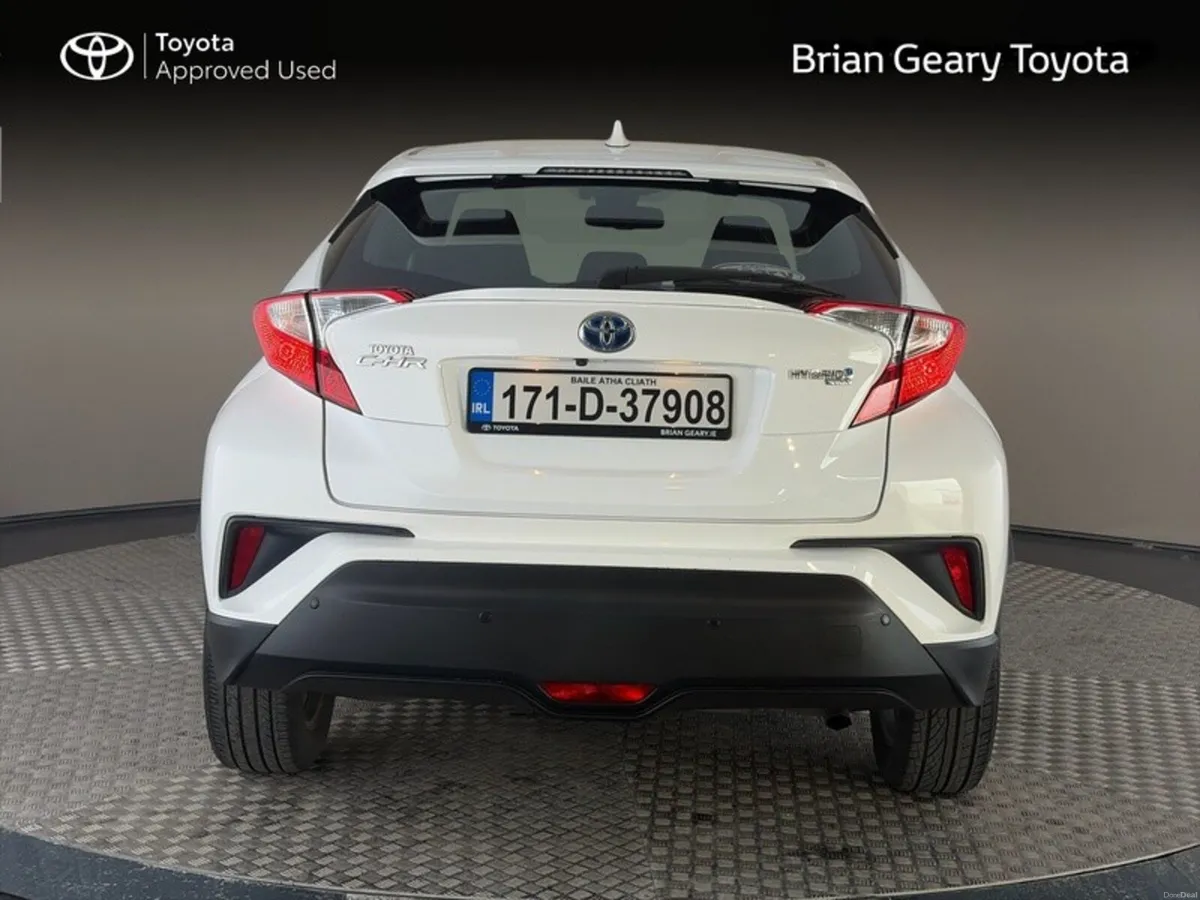 Toyota C-HR HYBRID LUNA - Image 4