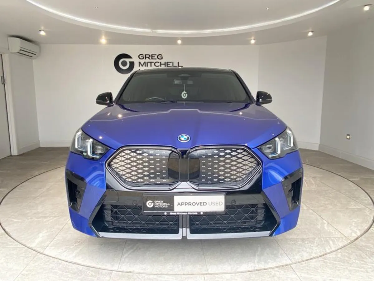 BMW iX2 150kW eDrive20 M Sport 65kWh 5dr Auto - Image 2
