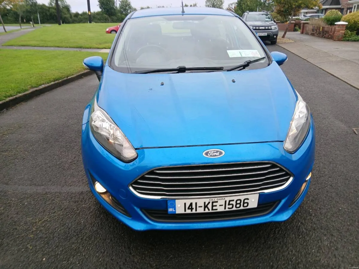 FORD FIESTA 1.2 PETROL ABSOLUTELY SPOTLESS - Image 3