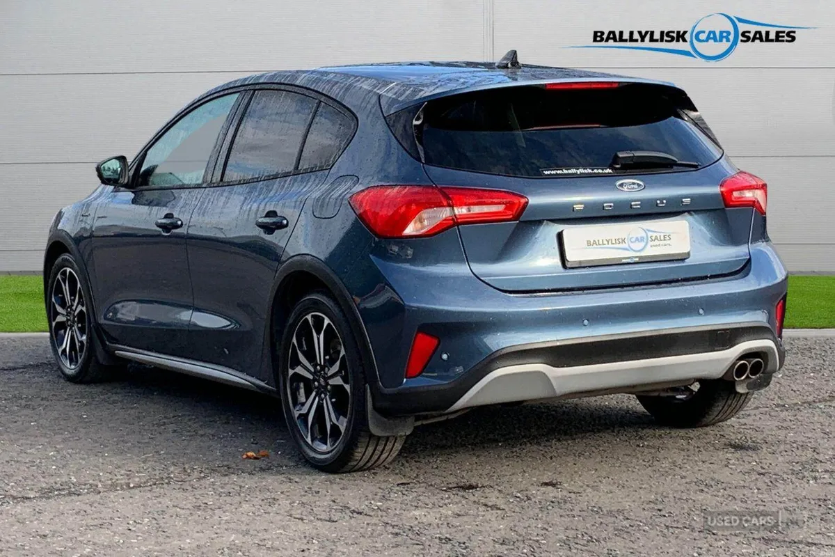 Ford Focus 1.0T 125PS Active X in Chrome Blue with - Image 2