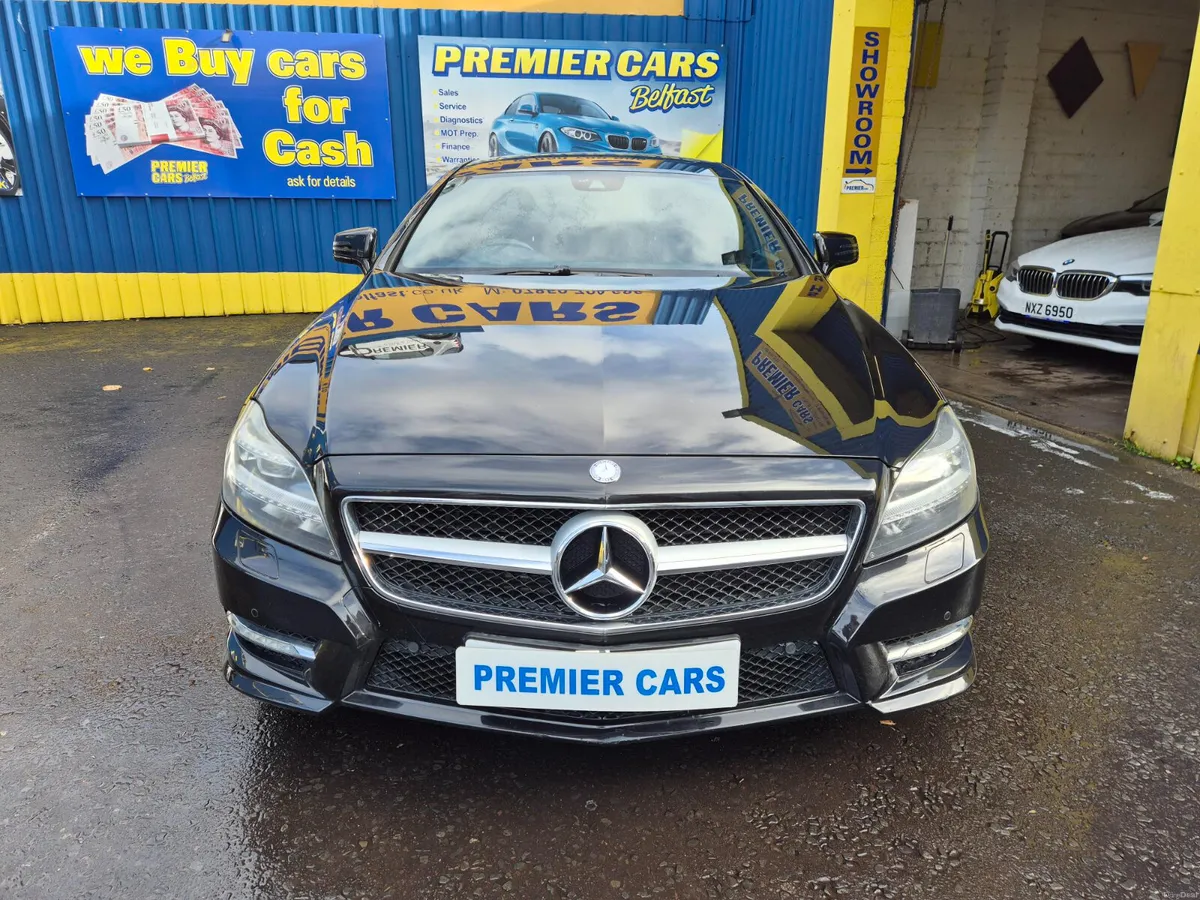 Mercedes-Benz AMG 2013 - Image 4