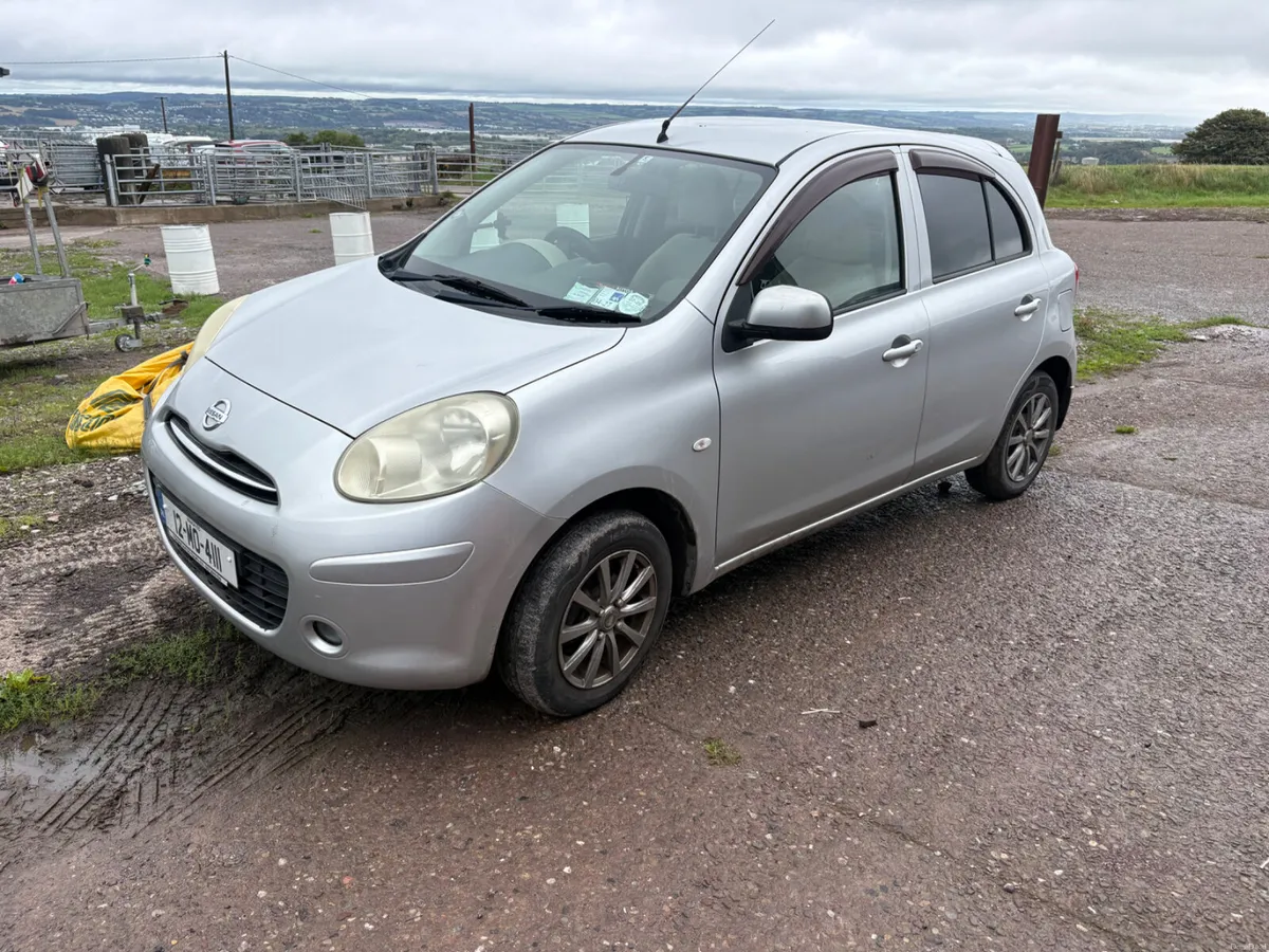 Nissan March 2012 Automatic - Image 4