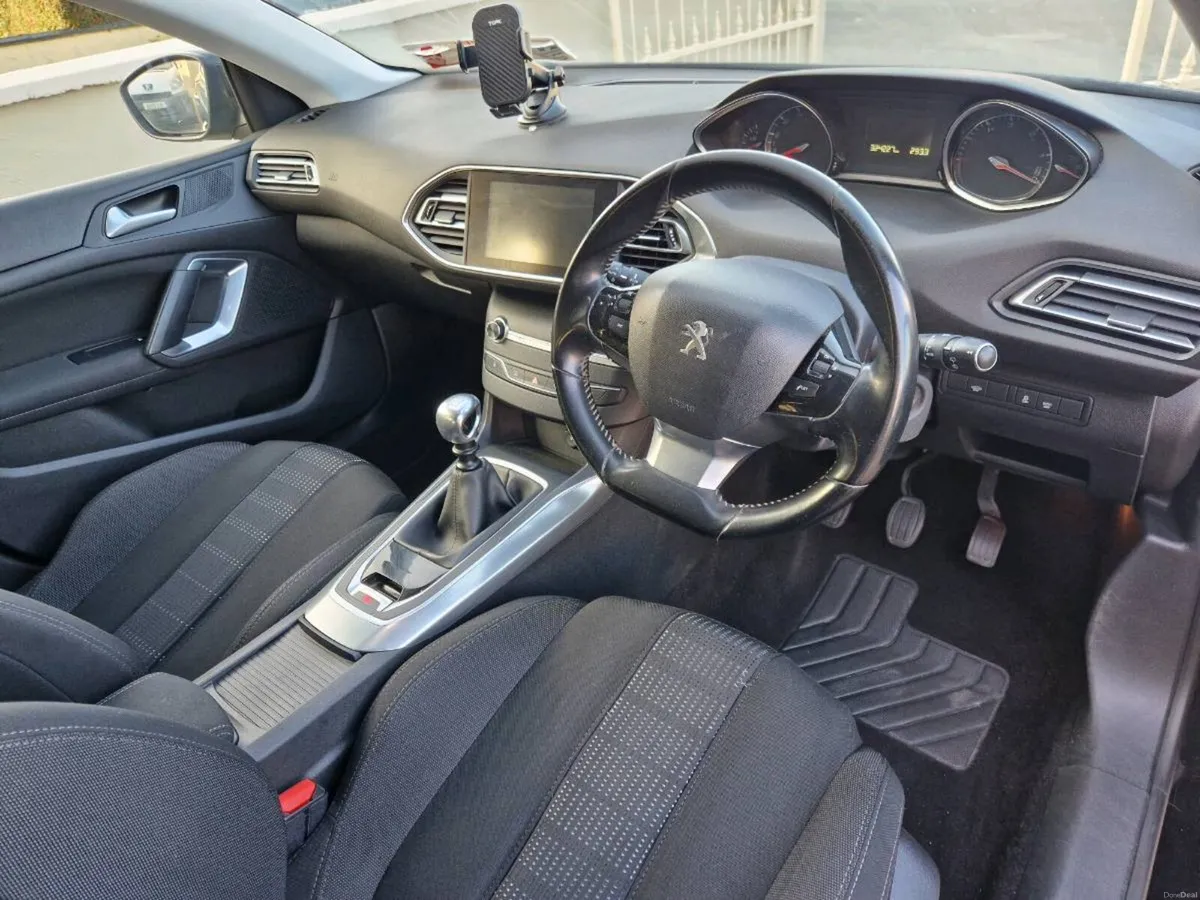 171 Peugeot 308 1.6hdi 120ps 6sp ** - Image 2
