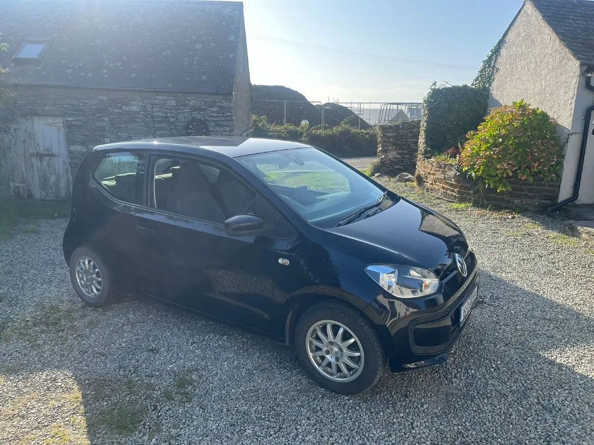 Volkswagen up! 2015 - Automatic - Low Mileage - Image 4