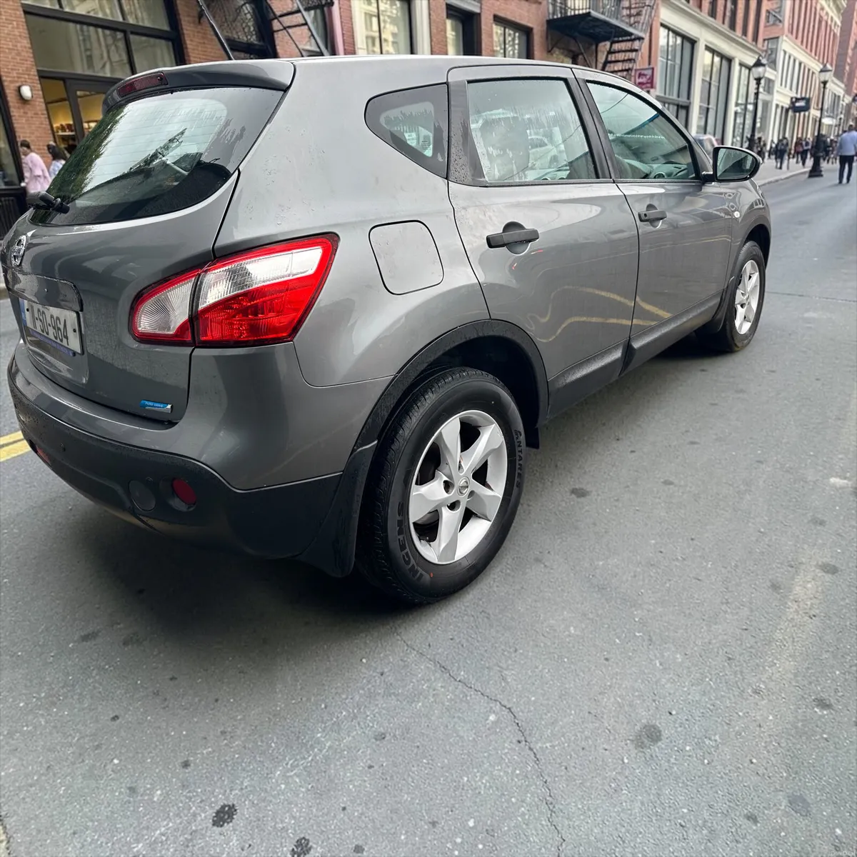 2011 Nissan Qashqai 1.6 XE ISS Petrol - Image 2