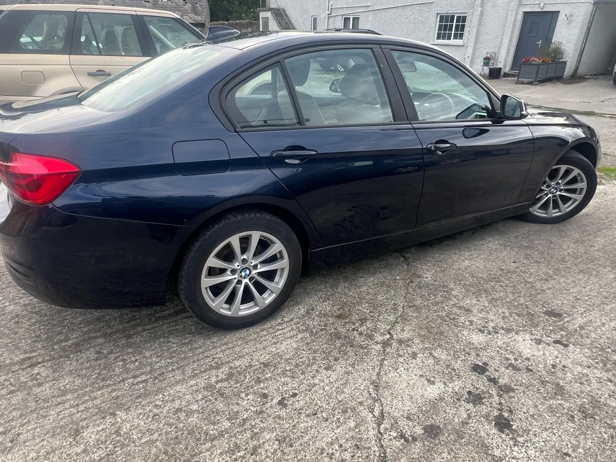 Bmw 318i - Image 3