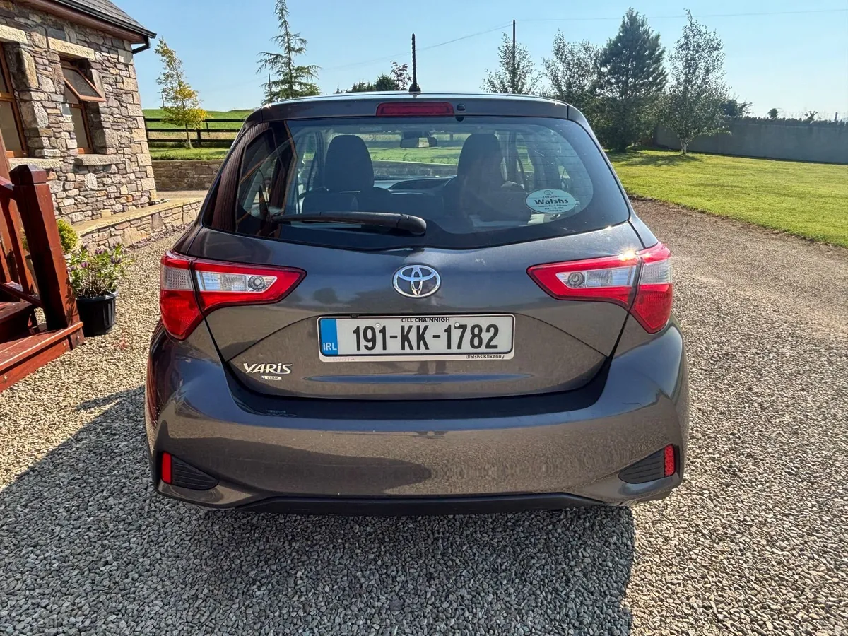 Toyota Yaris 2019 - Image 5