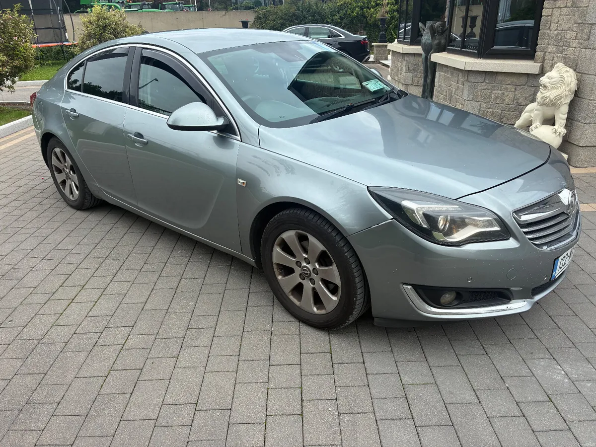 2013 Vauxhall Insignia 2.0 d top spec - Image 2