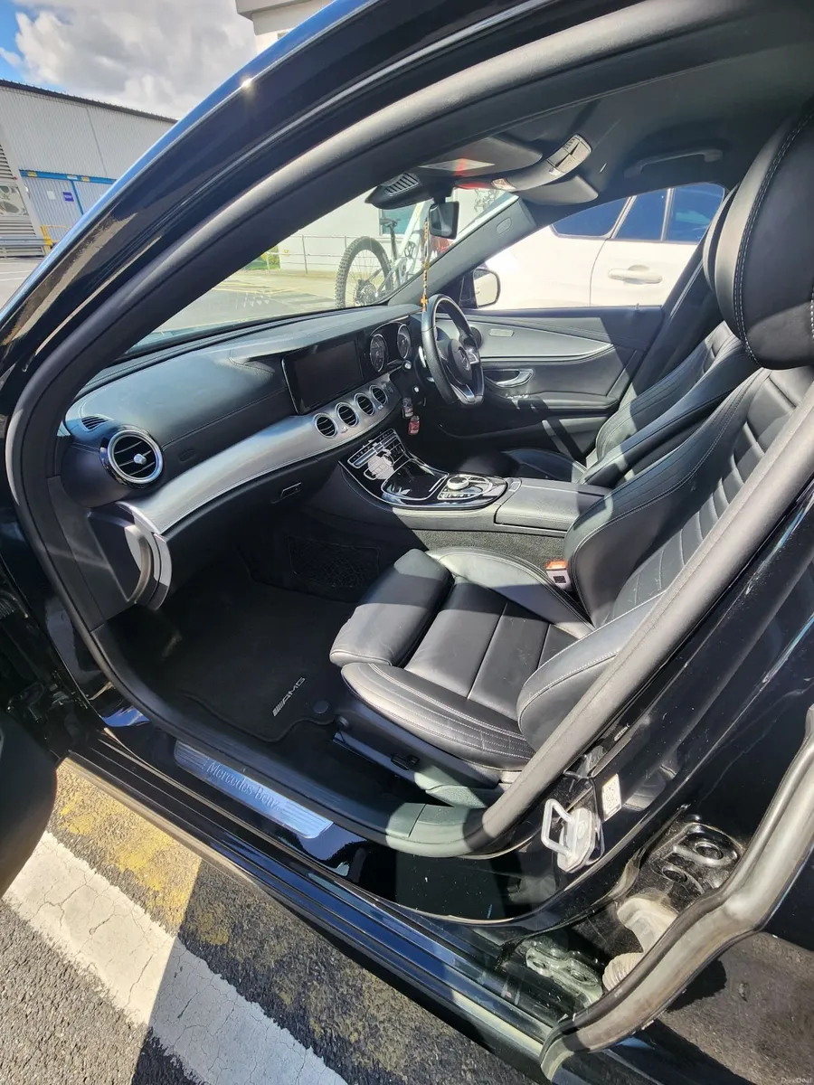 Mercedes-Benz E-Class 2018 - Image 3