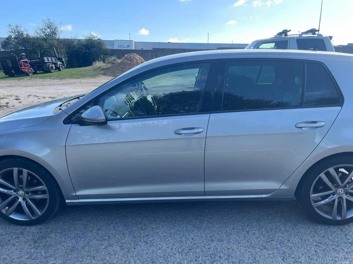 Volkswagen Golf highline 1.6 tdi - Image 4