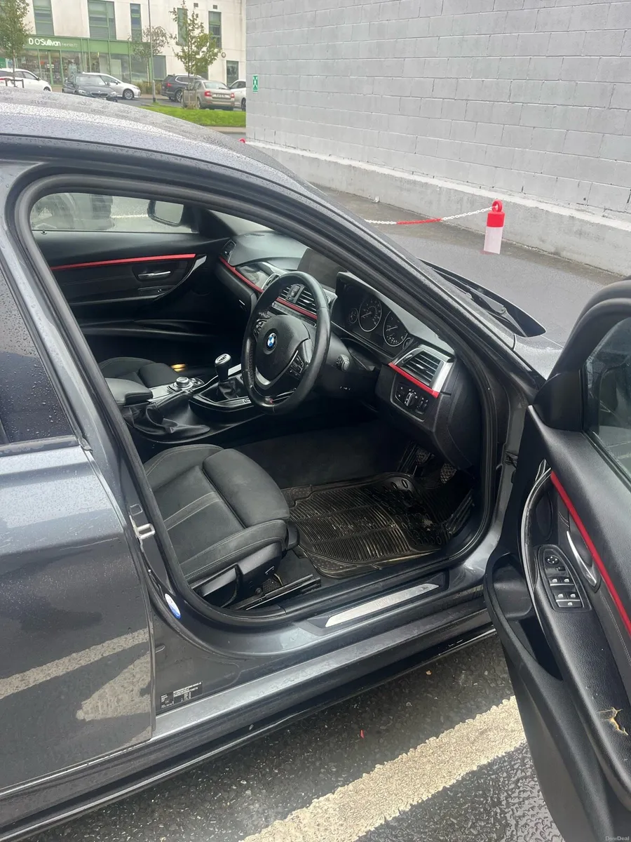 BMW 320D - Image 6