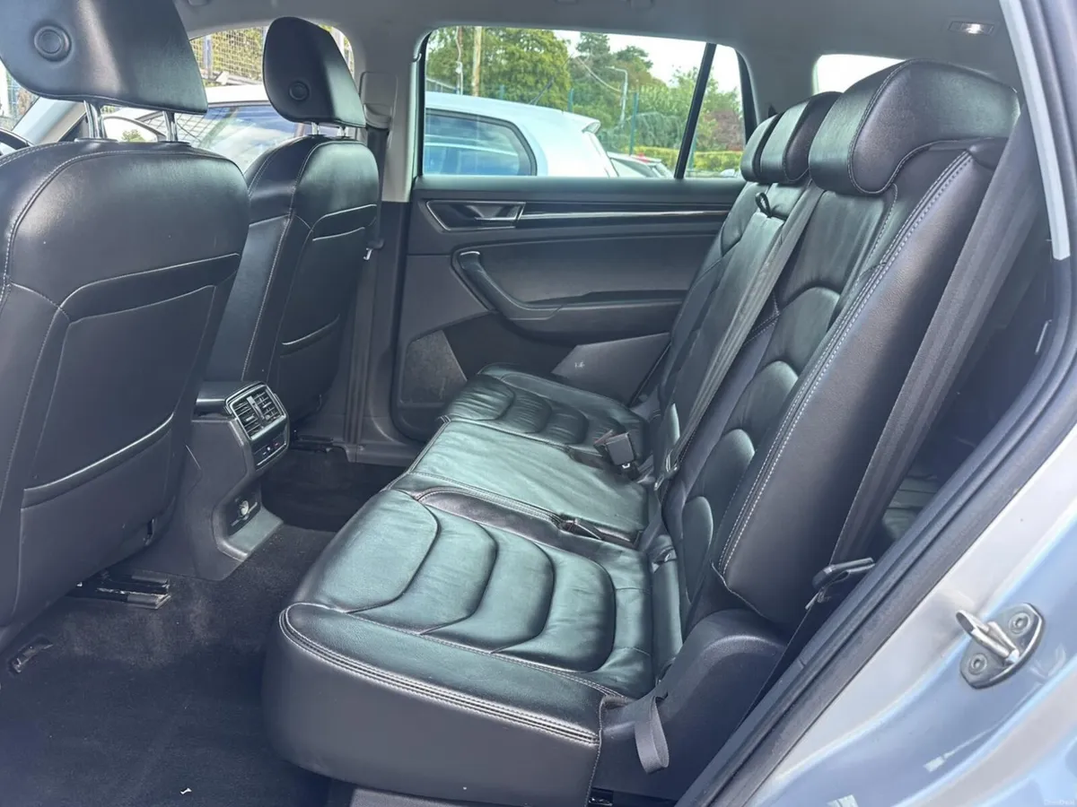 2019 Skoda Kodiaq AUTOMATIC 7 seater - Image 4