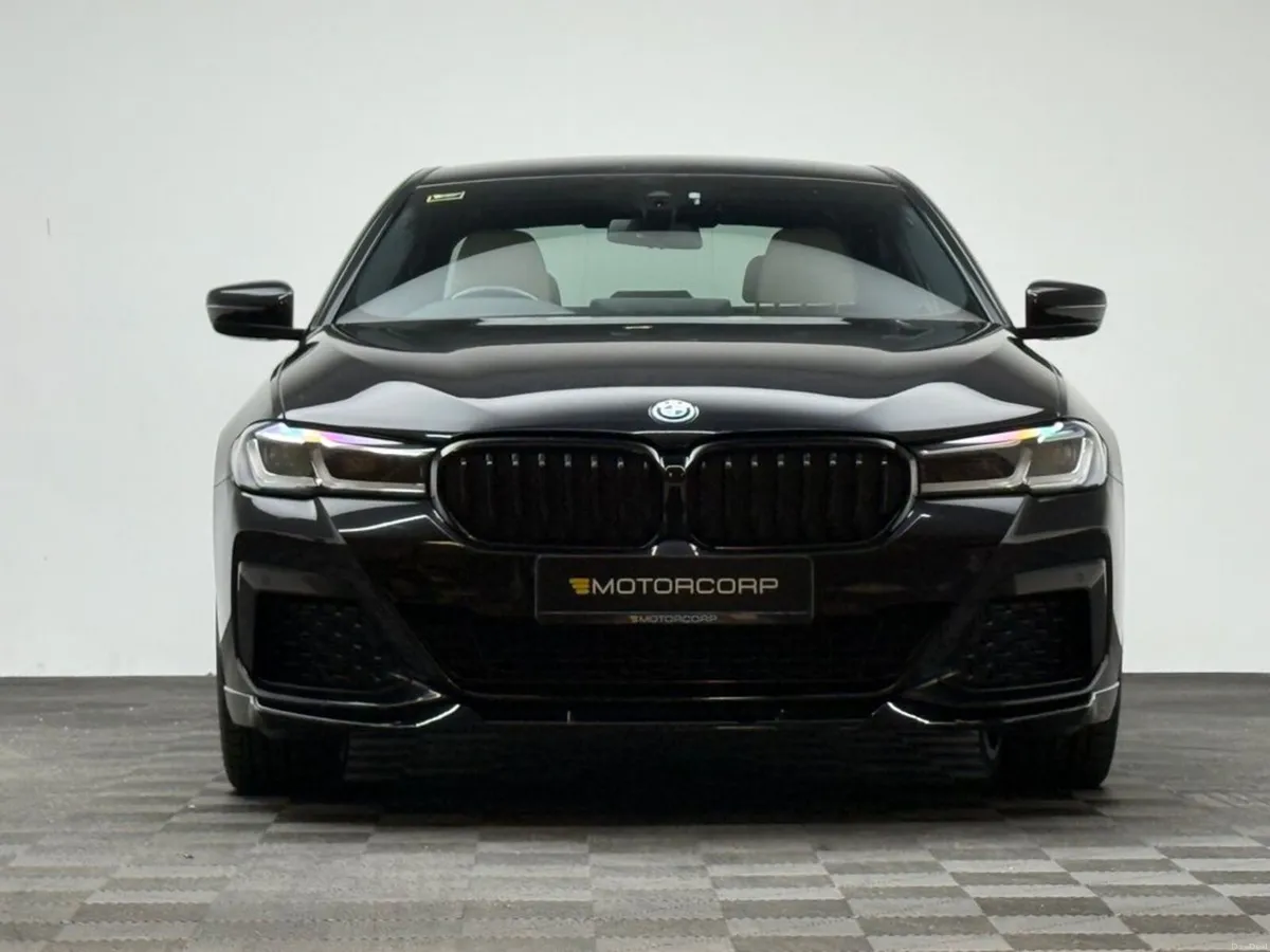 BMW 5-Series 545E M SPORT XDRIVE - Image 2