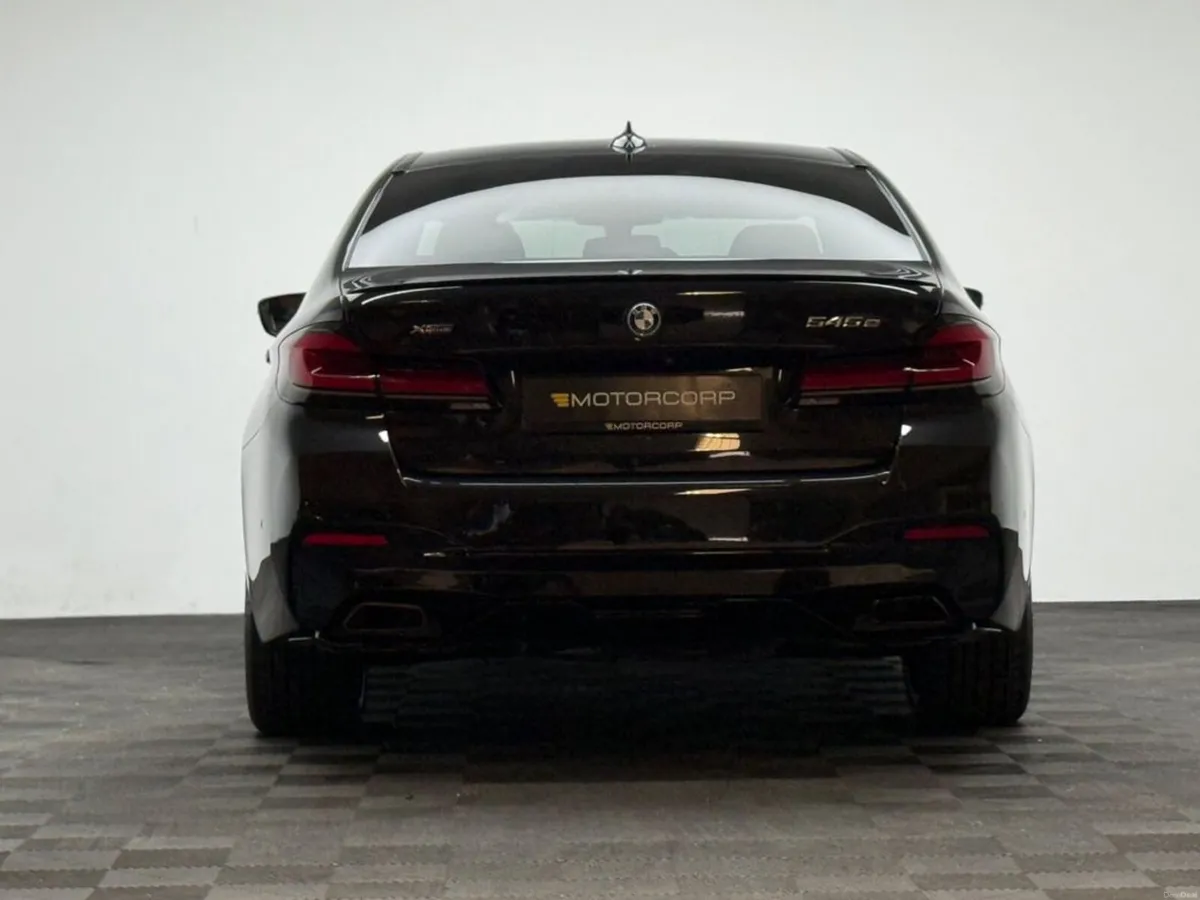 BMW 5-Series 545E M SPORT XDRIVE - Image 6