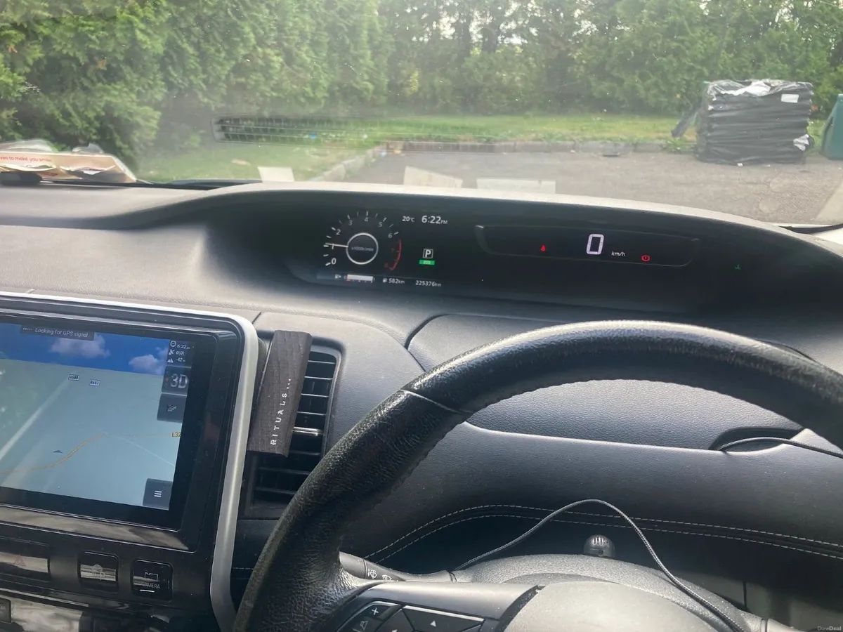 Nissan Serena 2018 - Image 6