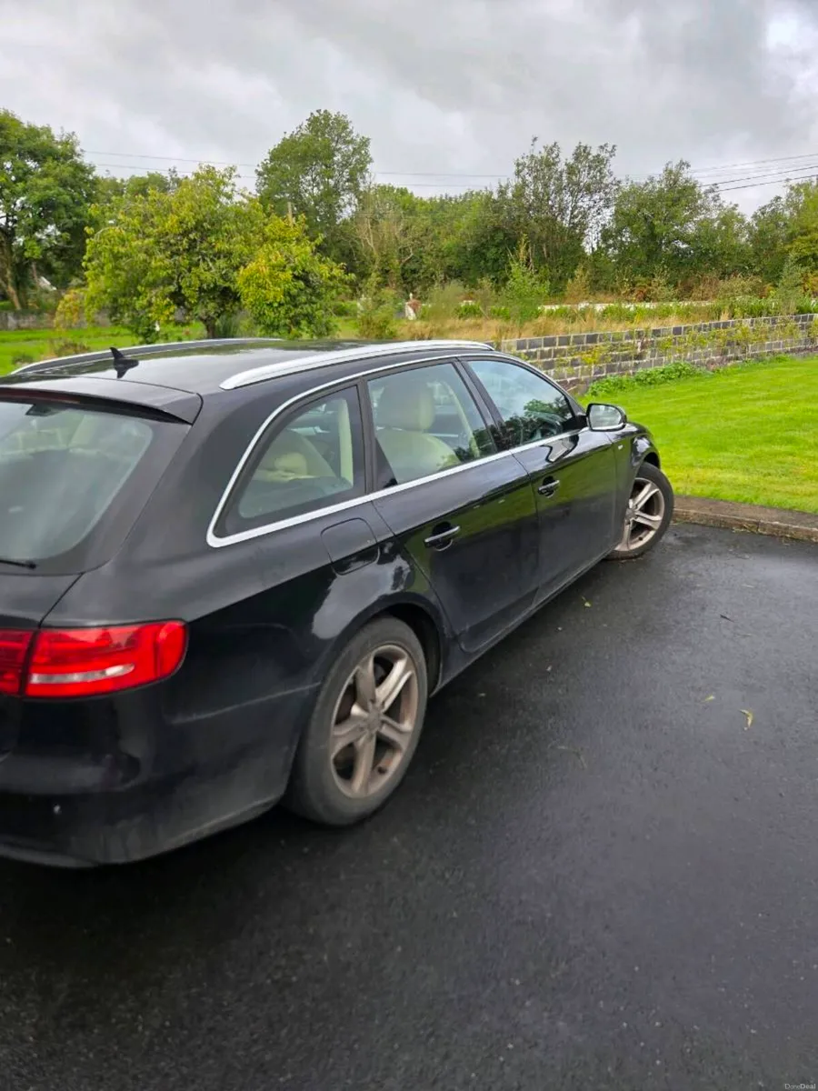 Audi A4 estate - Image 3