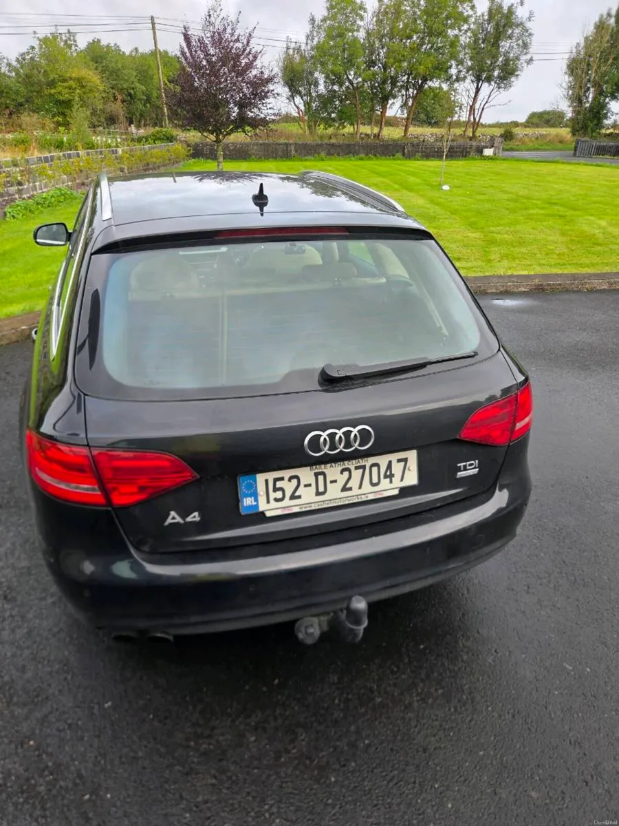 Audi A4 estate - Image 4