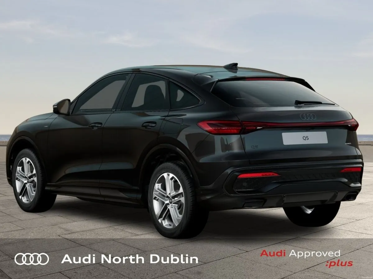 Audi Q5 Sportback S-Line e-hybrid Quattro 220kW S - Image 2