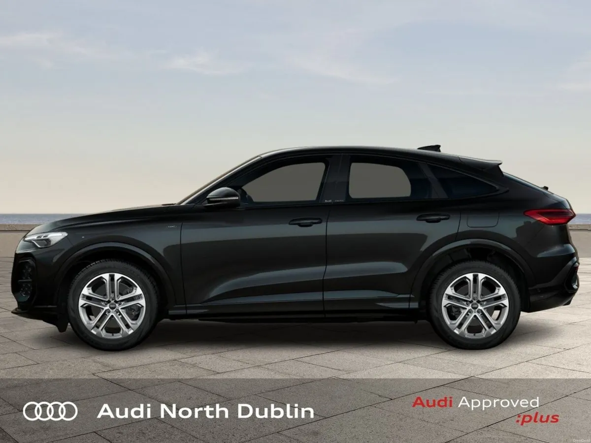 Audi Q5 Sportback S-Line e-hybrid Quattro 220kW S - Image 3