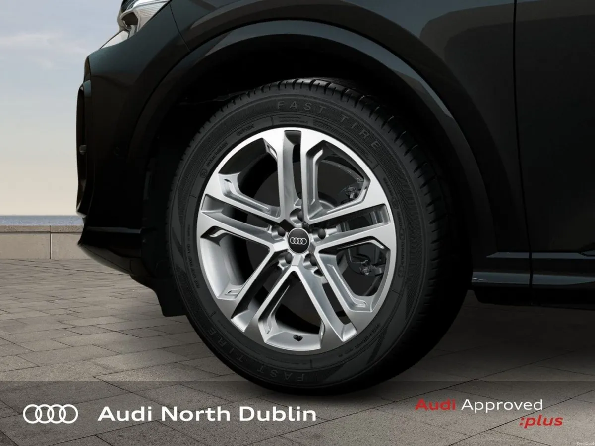 Audi Q5 Sportback S-Line e-hybrid Quattro 220kW S - Image 5