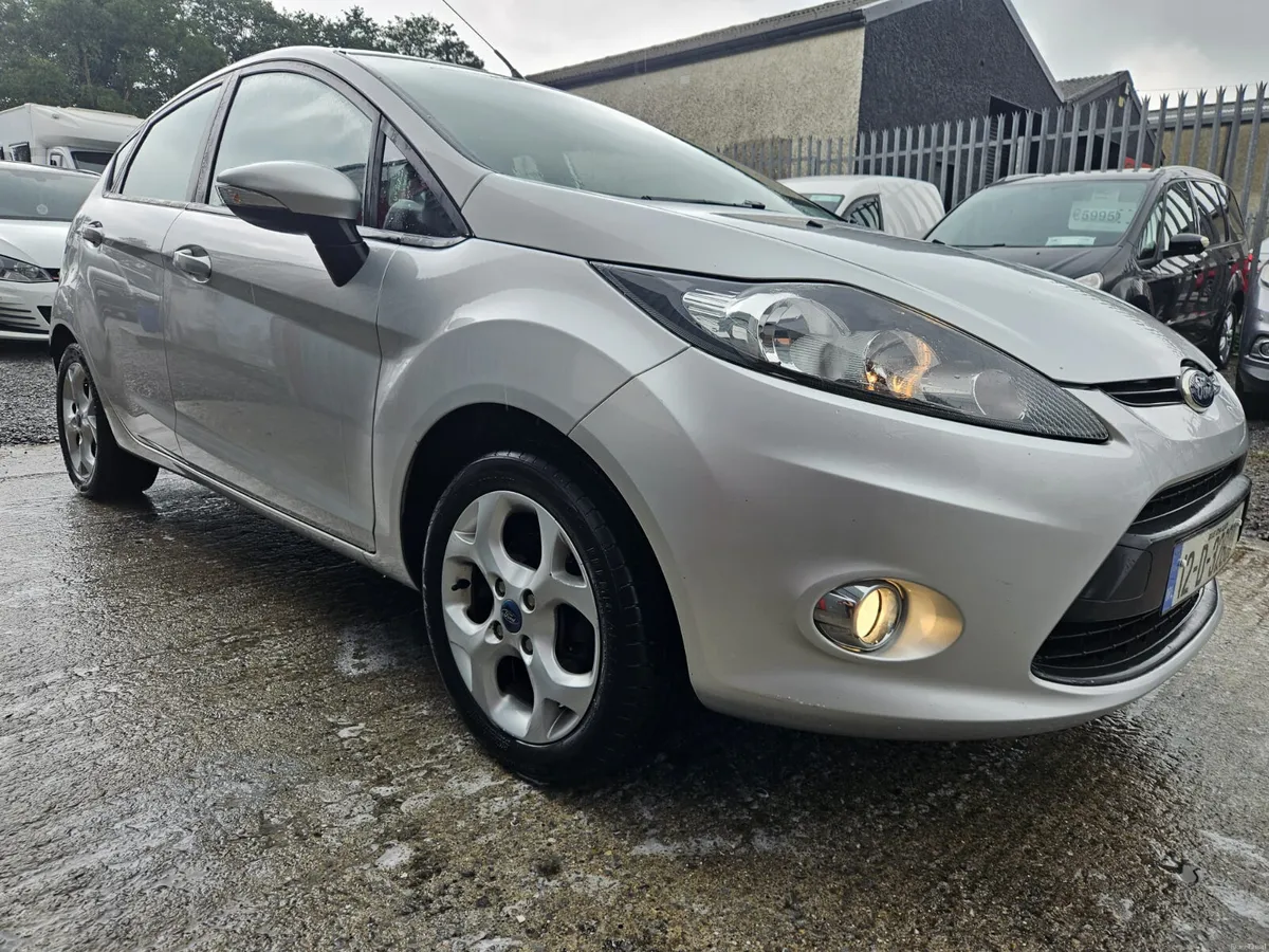 2012 Ford Fiesta 1.2 Zetec - Image 6