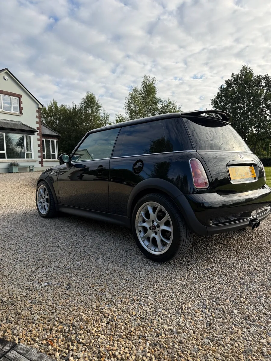 2003 Mini Cooper S - Image 2