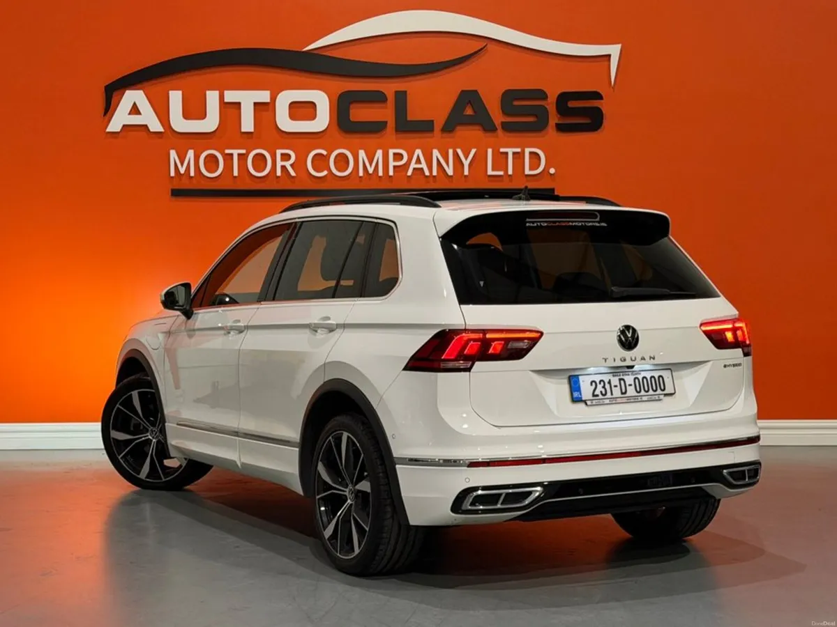 Volkswagen Tiguan R-LINE TSI DSG #70 - Image 4