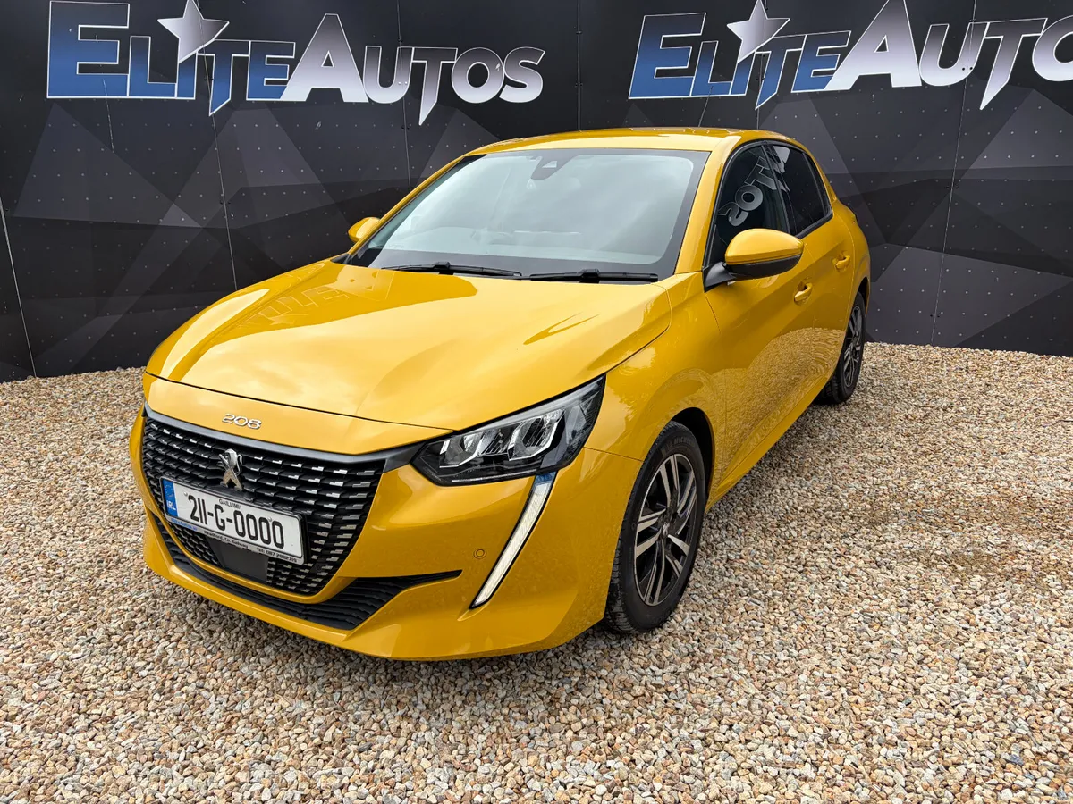 Peugeot 208 Allure 1.2 2021 - Image 1