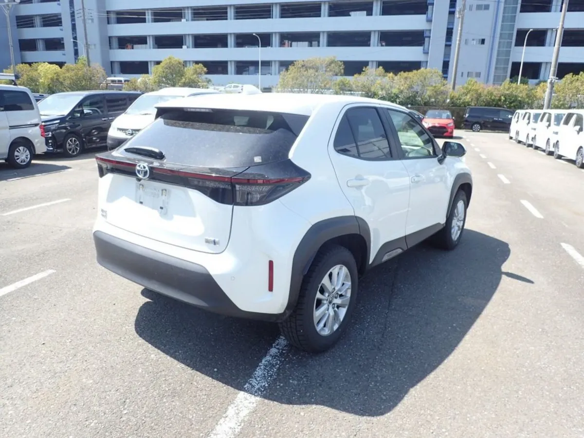 Toyota Yaris Cross Hybrid Sport Edition Automatic - Image 4