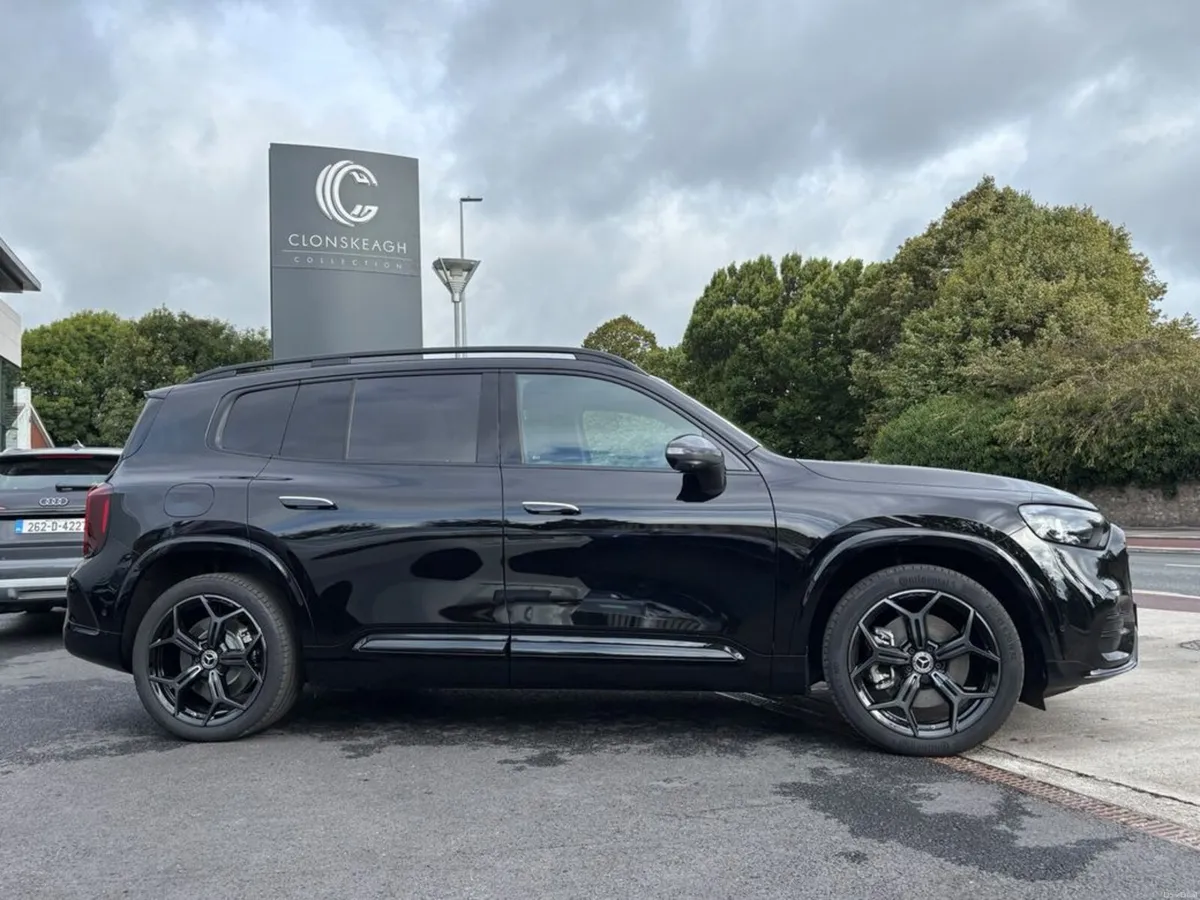 Mercedes-Benz GLB GLB 250PLUS ELECTRIC AMG LINE PR - Image 2