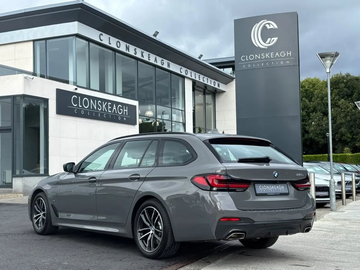 BMW 5-Series 530E Touring M Sport - Image 6