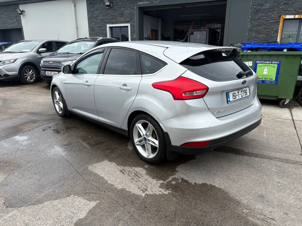 Ford Focus 2015 - Image 4
