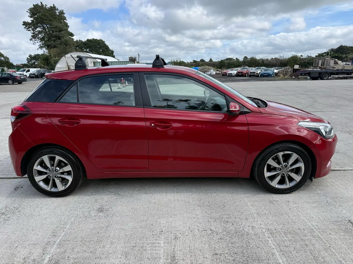 161 Hyundai i20 Deluxe Only 83k kms NEW NCT 06/27 - Image 5