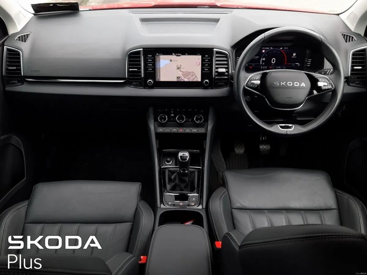 Skoda Karoq **FULL BLACK LEATHER**SELECTION+ 2.0TD - Image 2