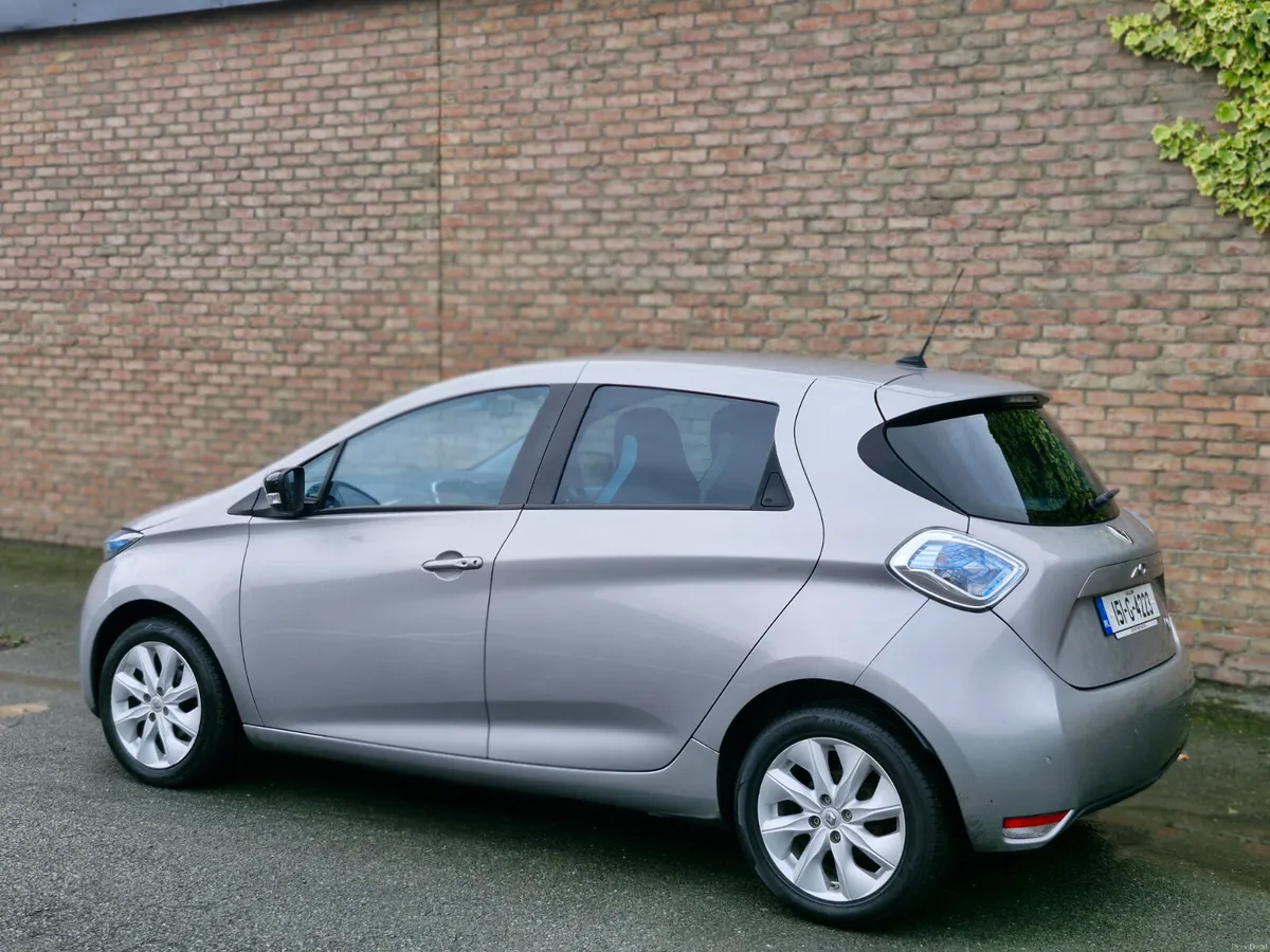 Renault Zoe DYNAMIQUE INTENSE LOW KMS - Image 2