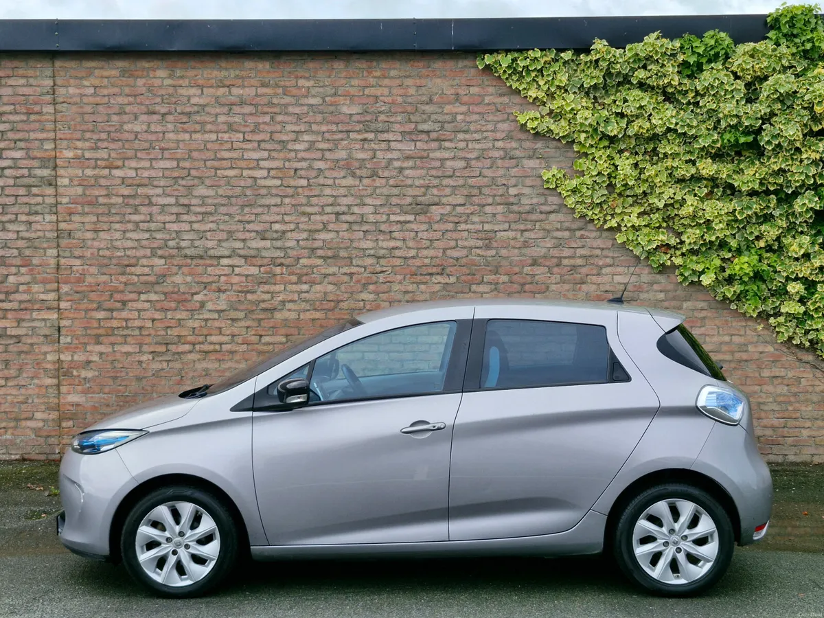 Renault Zoe DYNAMIQUE INTENSE LOW KMS - Image 5