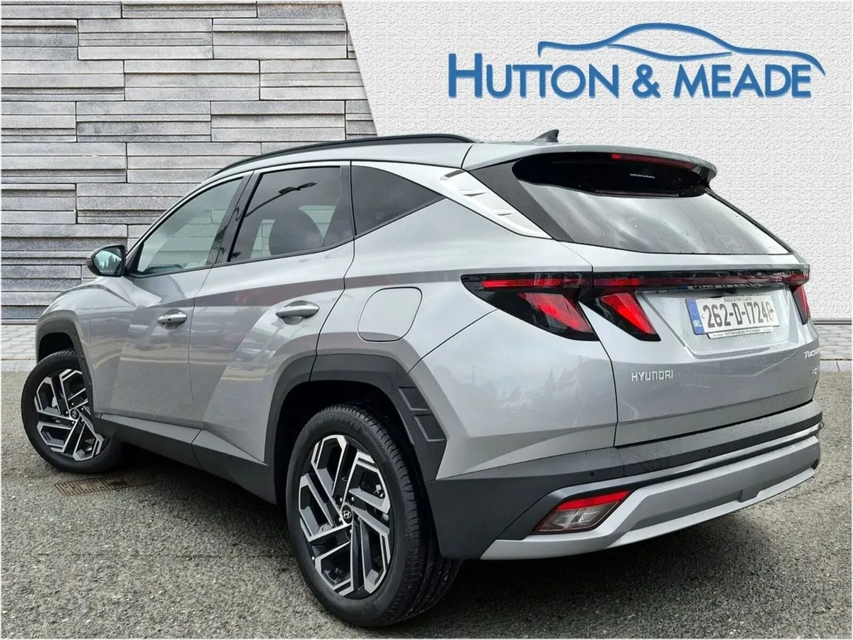 Hyundai Tucson Executive PHEV 1.6 Petrol 5dr - Image 2