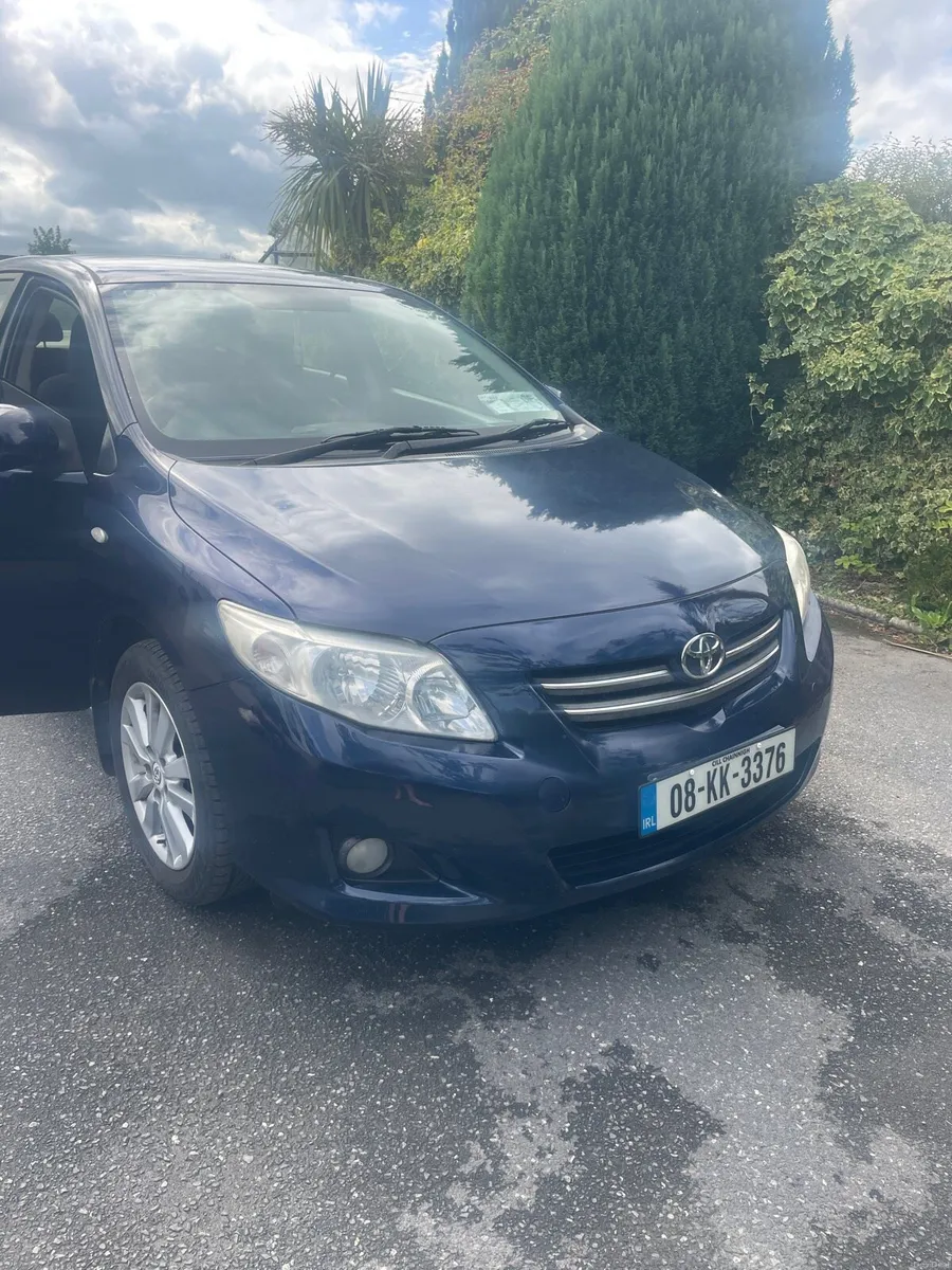 Toyota Corolla - Image 2