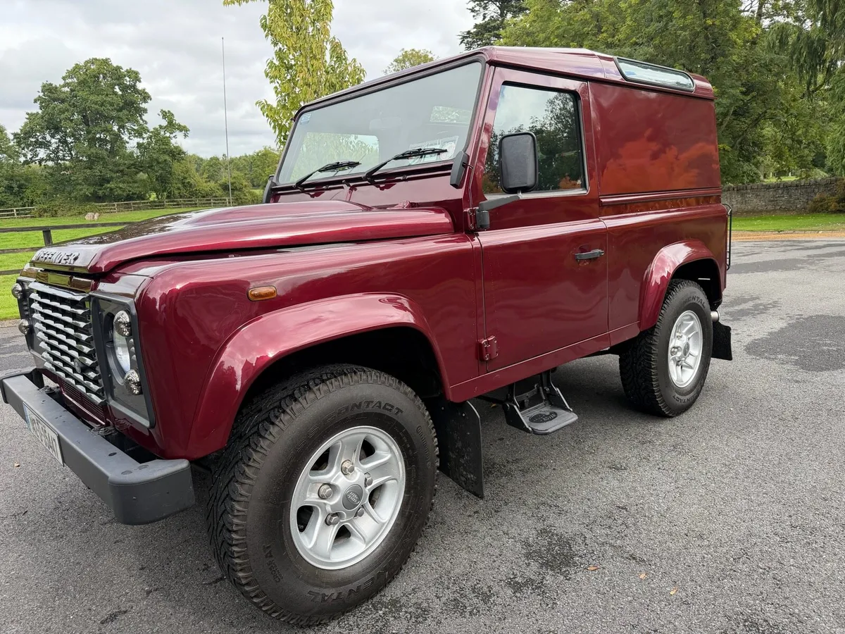 Landrover Defender 90 HardTop - Image 2