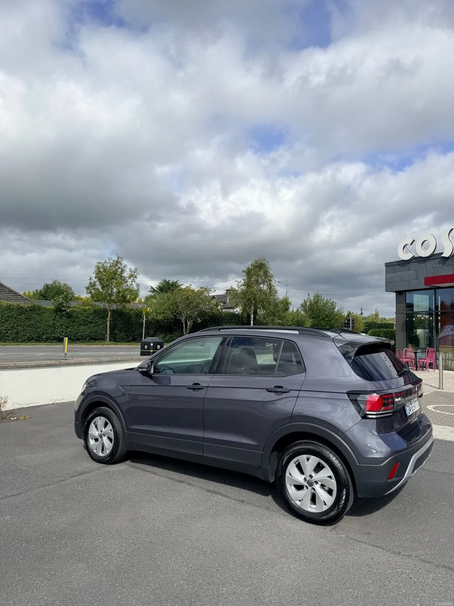 Volkswagen T-Cross 2024 - Image 5