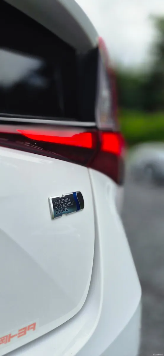 2020 TOYOTA PRIUS 1.8 PETROL-HYBRID - Image 6