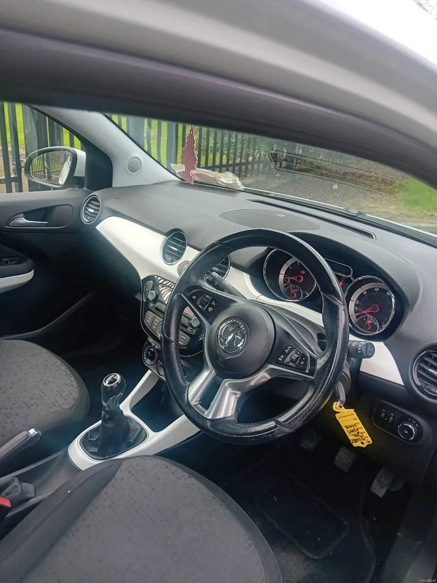 2015 vauxhall adam 1.2 petrol - Image 6