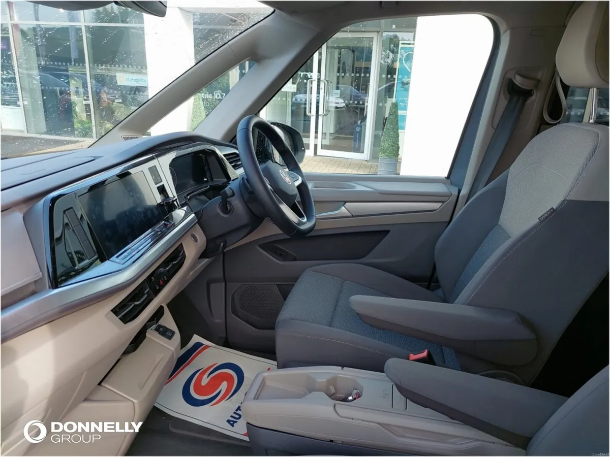 Volkswagen Multivan 1.5 TSI eHybrid Life 5dr LWB 4 - Image 2