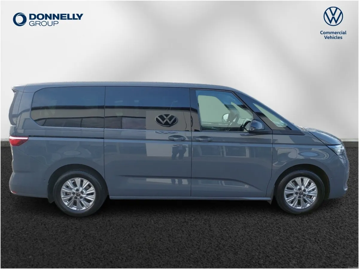 Volkswagen Multivan 1.5 TSI eHybrid Life 5dr LWB 4 - Image 4