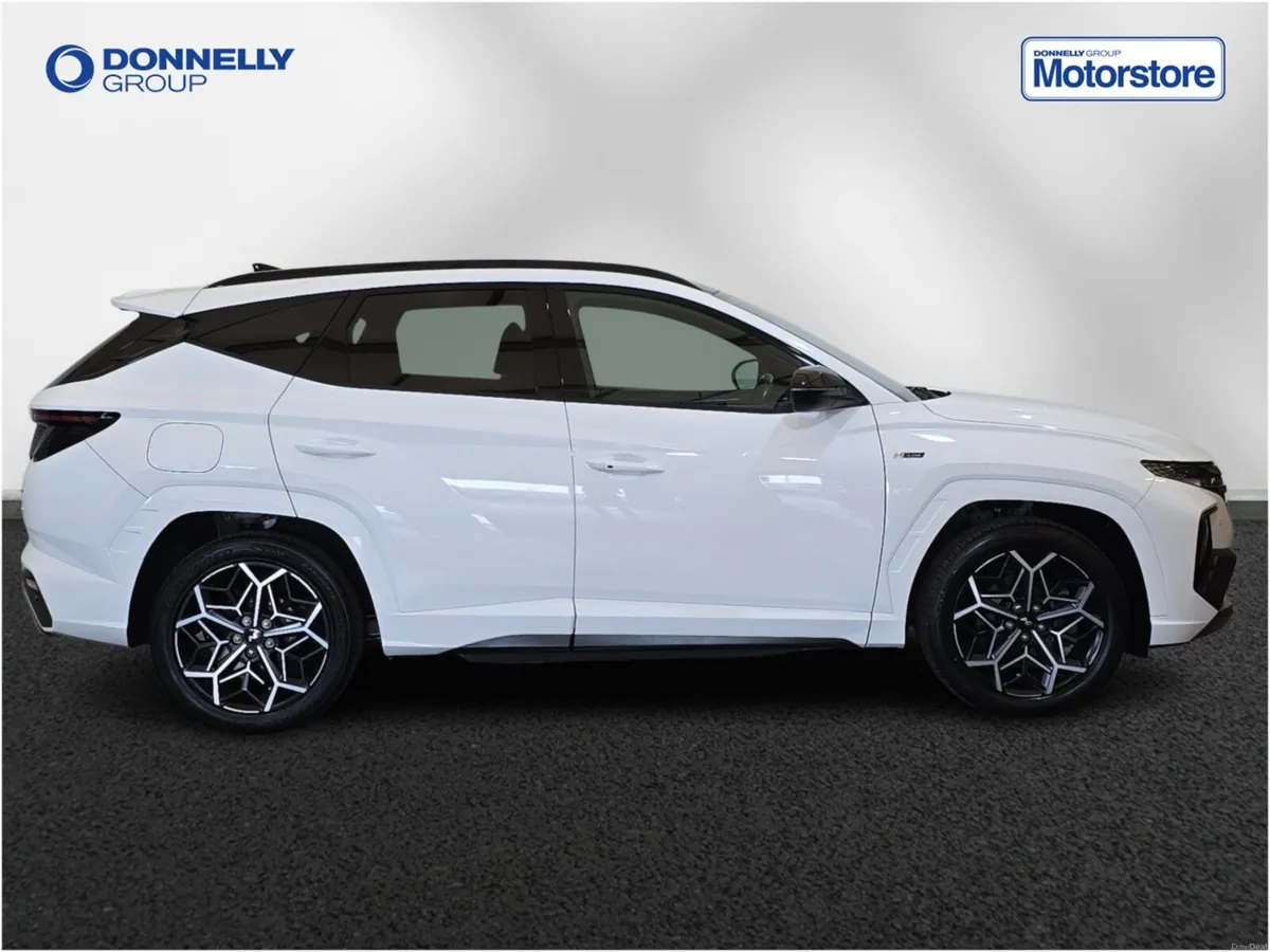 Hyundai Tucson 1.6 TGDi Plug-in Hybrid N Line S 5d - Image 3