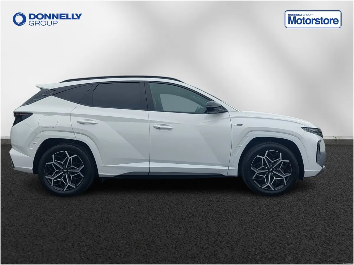 Hyundai Tucson 1.6 TGDi Plug-in Hybrid N Line S 5d - Image 3