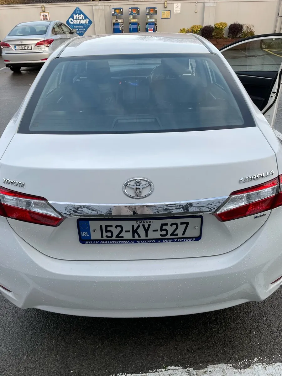Toyota Corolla - Image 6