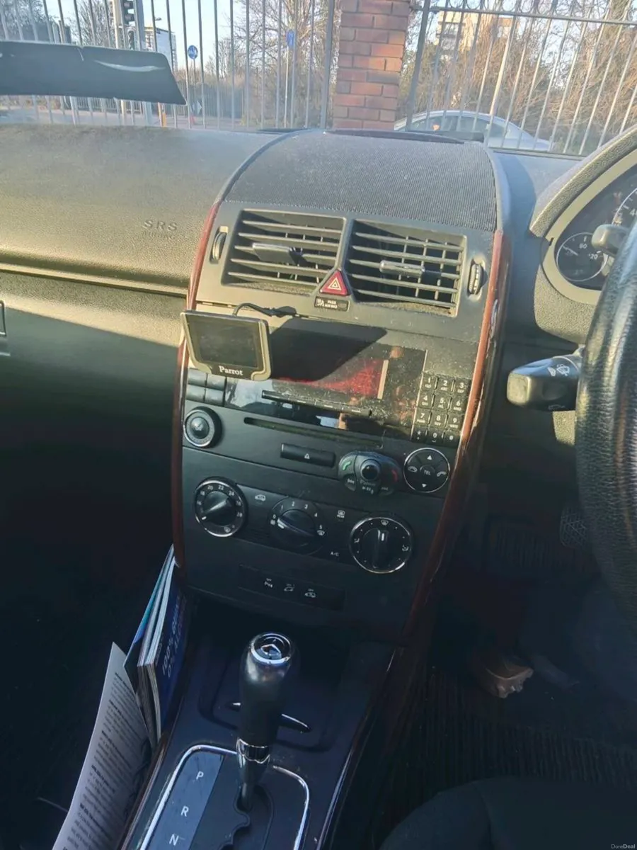 Car - Image 4